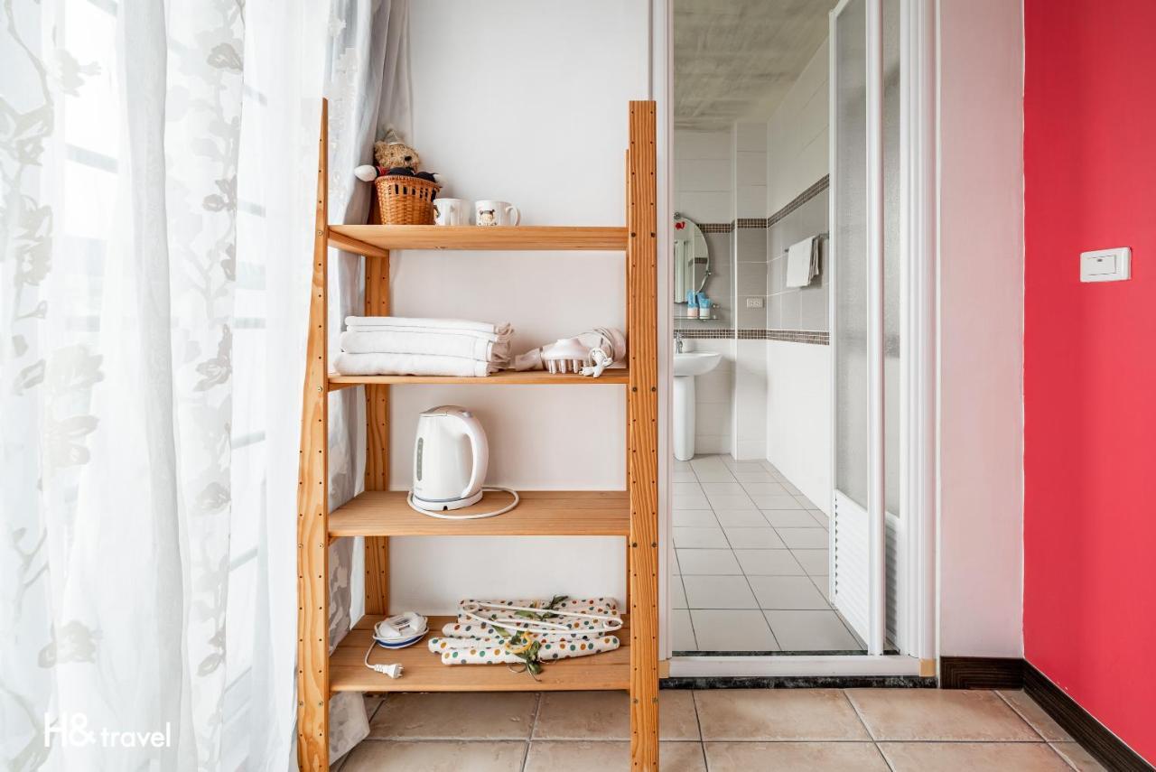 White Cotton Candy Homestay Hualien City Εξωτερικό φωτογραφία