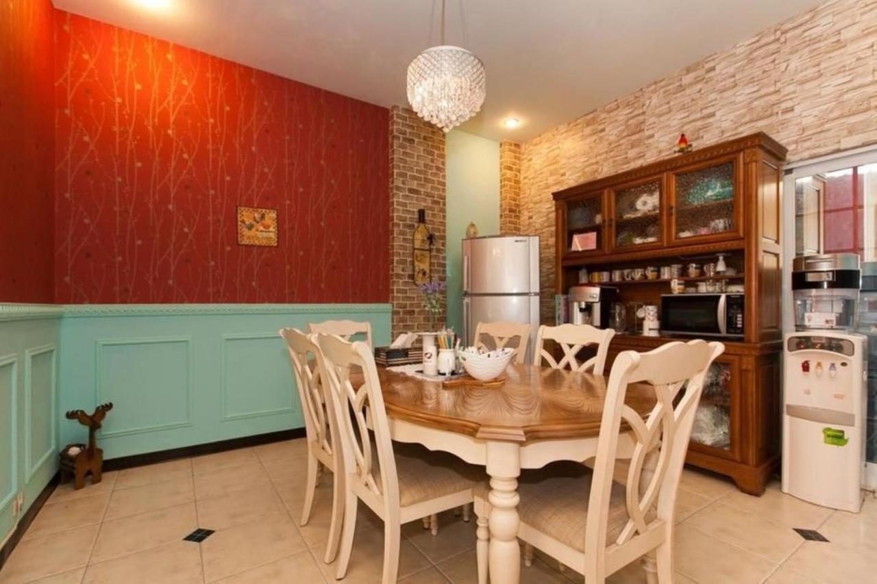White Cotton Candy Homestay Hualien City Εξωτερικό φωτογραφία