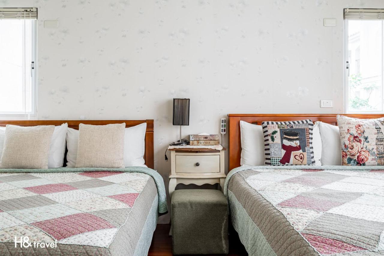 White Cotton Candy Homestay Hualien City Δωμάτιο φωτογραφία